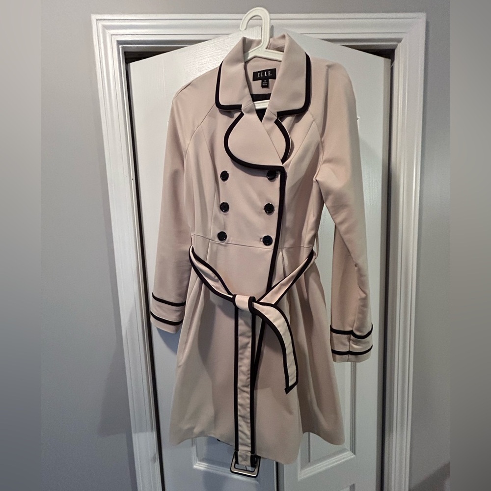Elle Trenchcoat